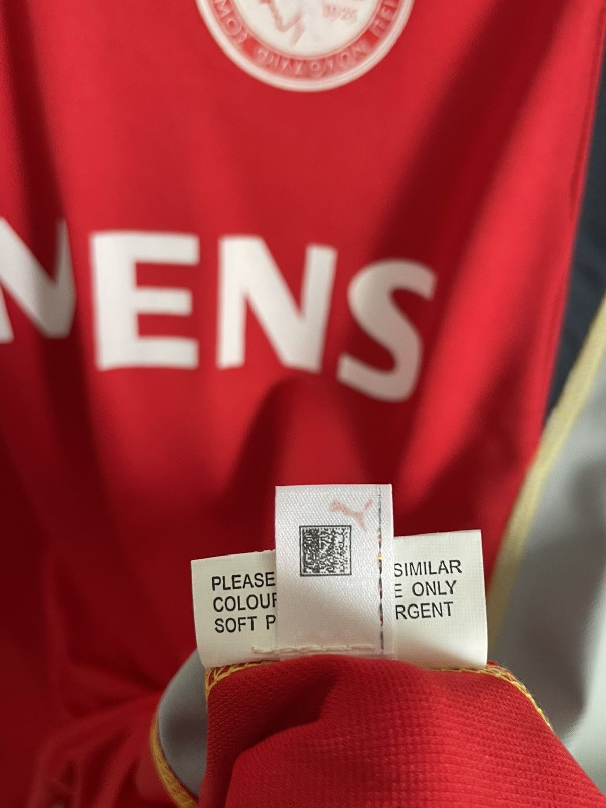 Puma Vintage Puma Olympiacos 2005/2006 Goalkeeper Football Shirt Size US S / EU 44-46 / 1 - 9 Thumbnail