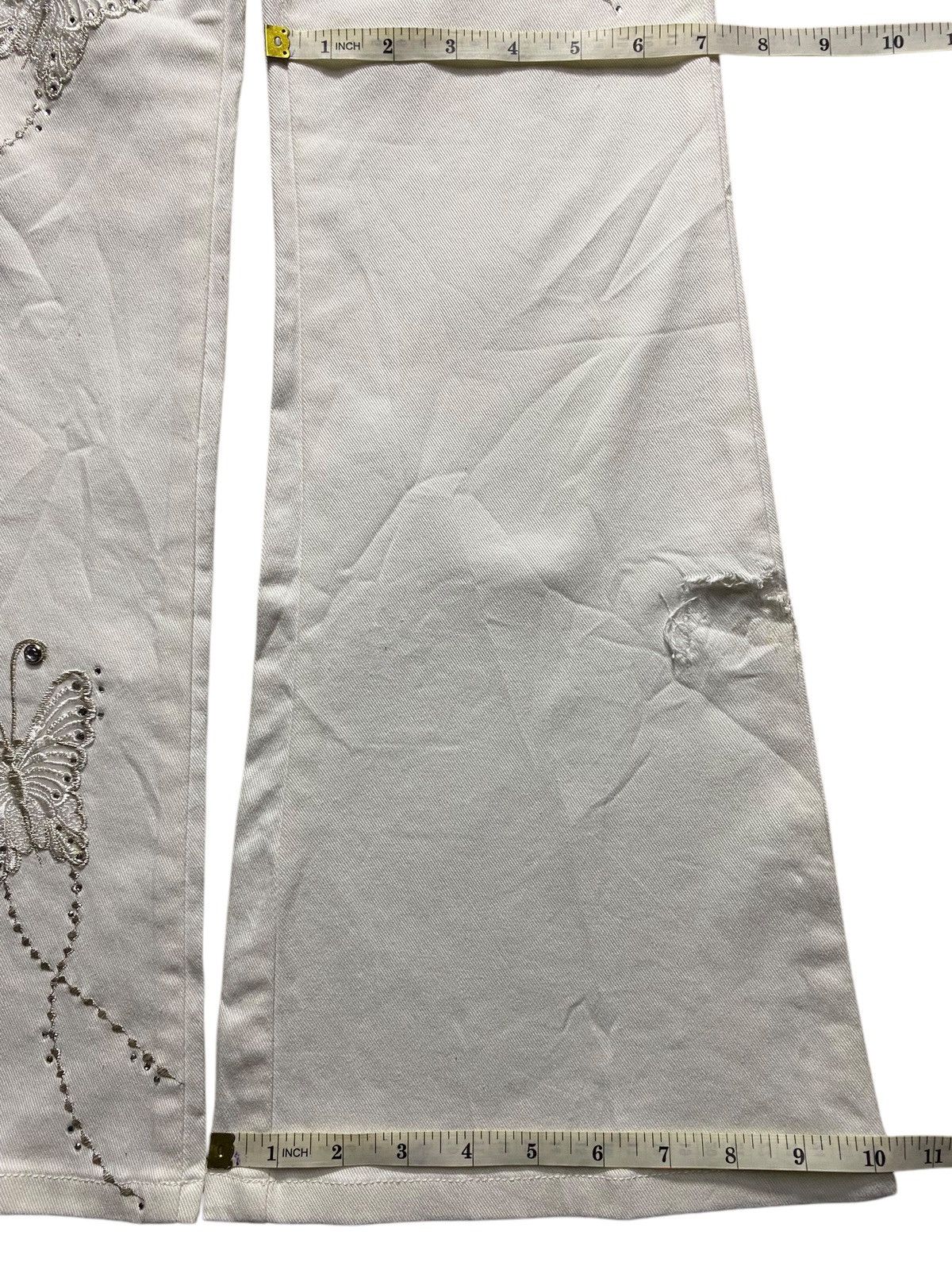 Japanese Brand Vintage Japanese Brand Tantra Embroidery Flare Jeans Size 28" / US 6 / IT 42 - 16 Thumbnail
