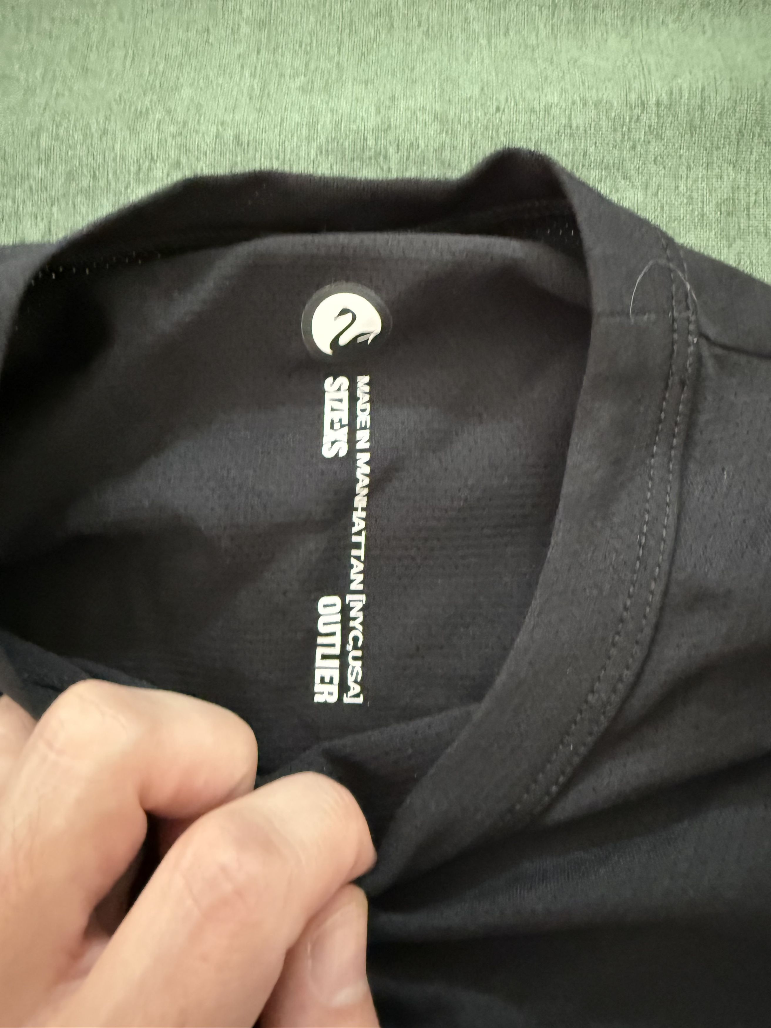 Outlier DP/Helix Longsleeve Size US XS / EU 42 / 0 - 3 Thumbnail