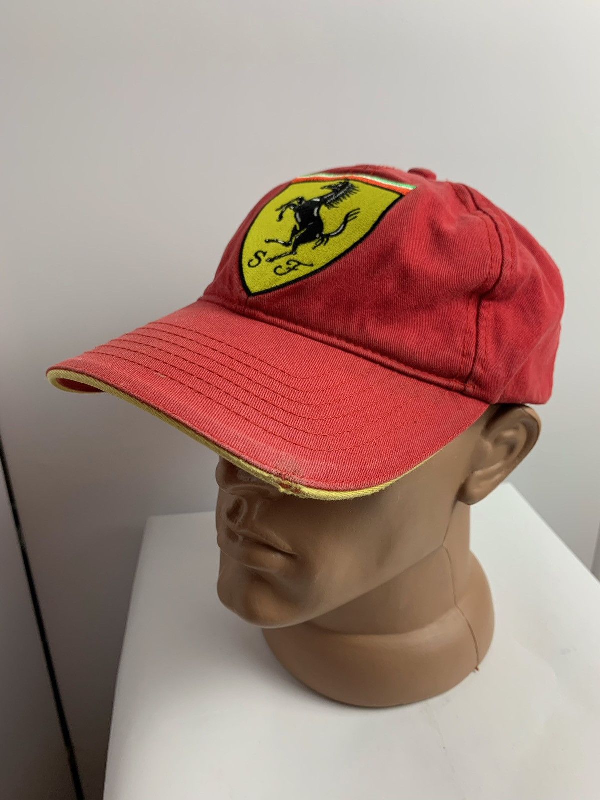 Vintage Ferrari f 1 vintage red cap Size ONE SIZE - 2 Thumbnail