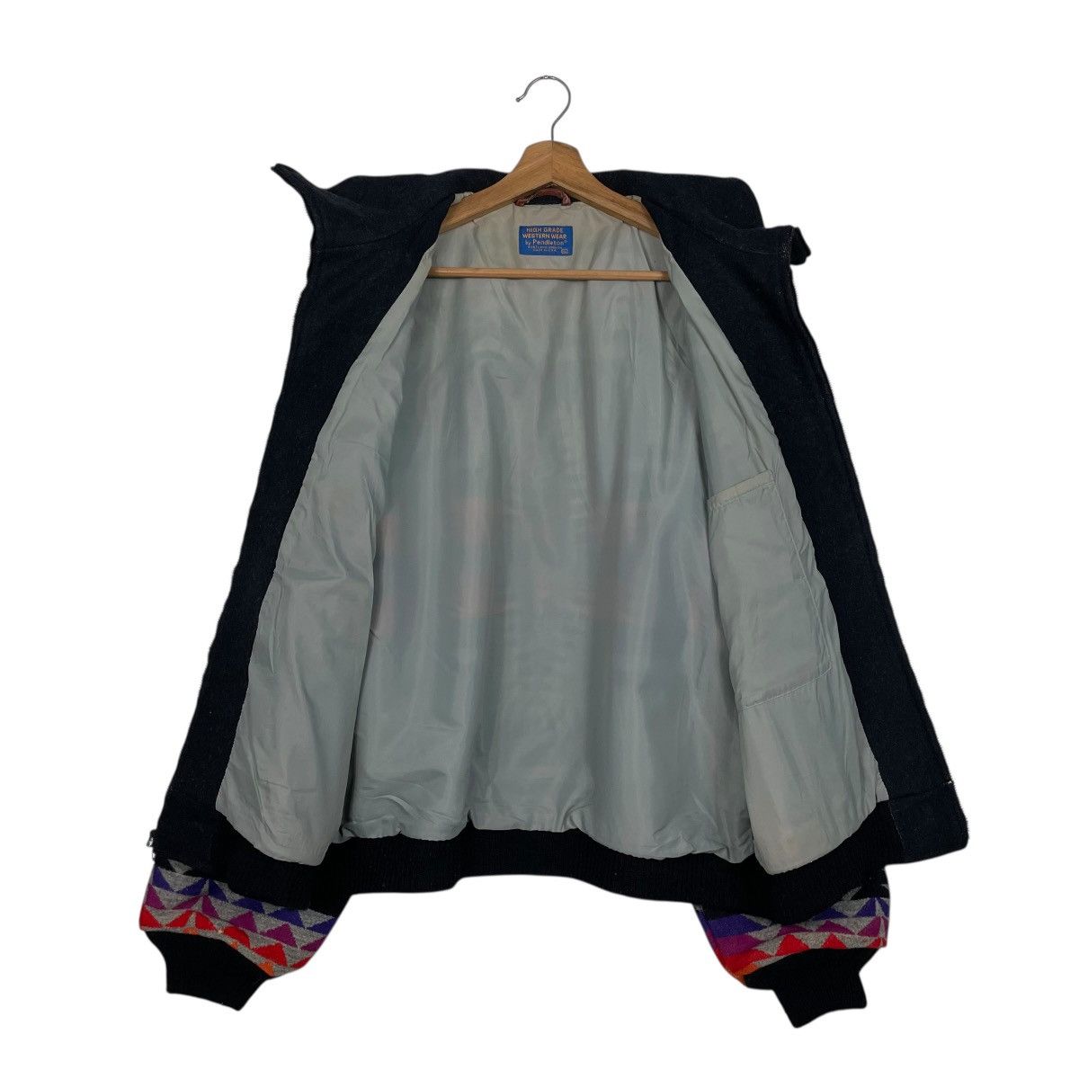 Pendleton Vintage 80s Pendleton Aztech Navajo Western Wear Jacket Size US XL / EU 56 / 4 - 11 Thumbnail