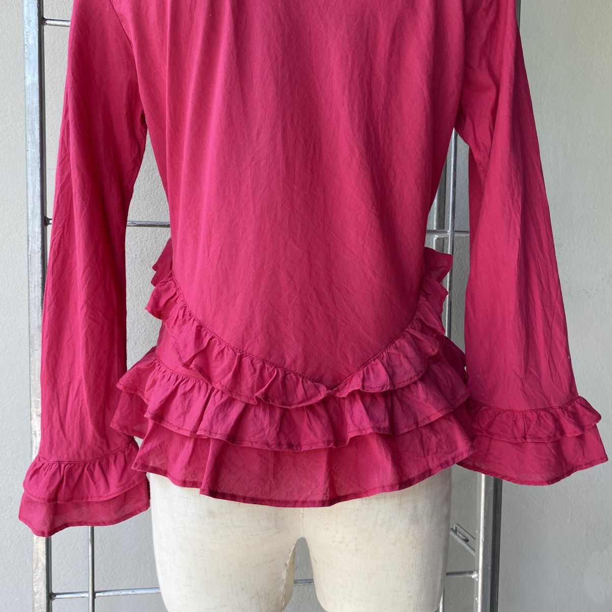 Designer × Japanese Brand H.Ranch Market Y2K Pink Ruffled V-Neck Blouse Size XS / US 0-2 / IT 36-38 - 15 Thumbnail