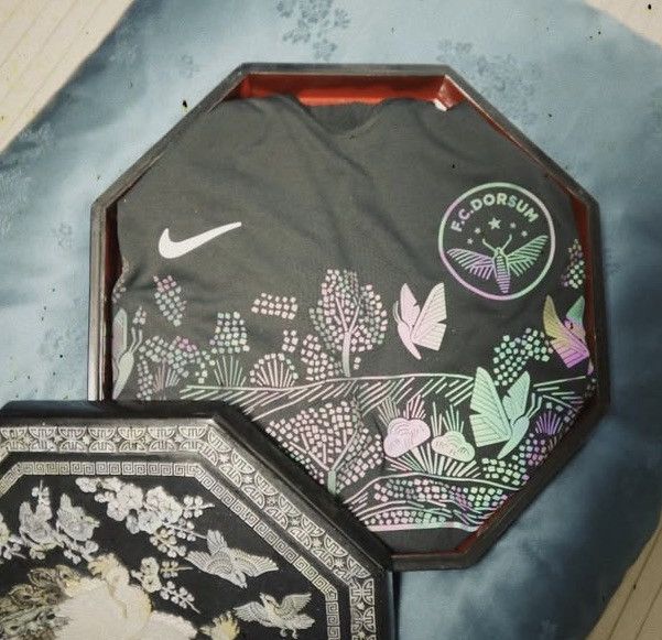 Nike Nike x FC dorsum soccer jersey size XL Size US XL / EU 56 / 4 - 2 Thumbnail