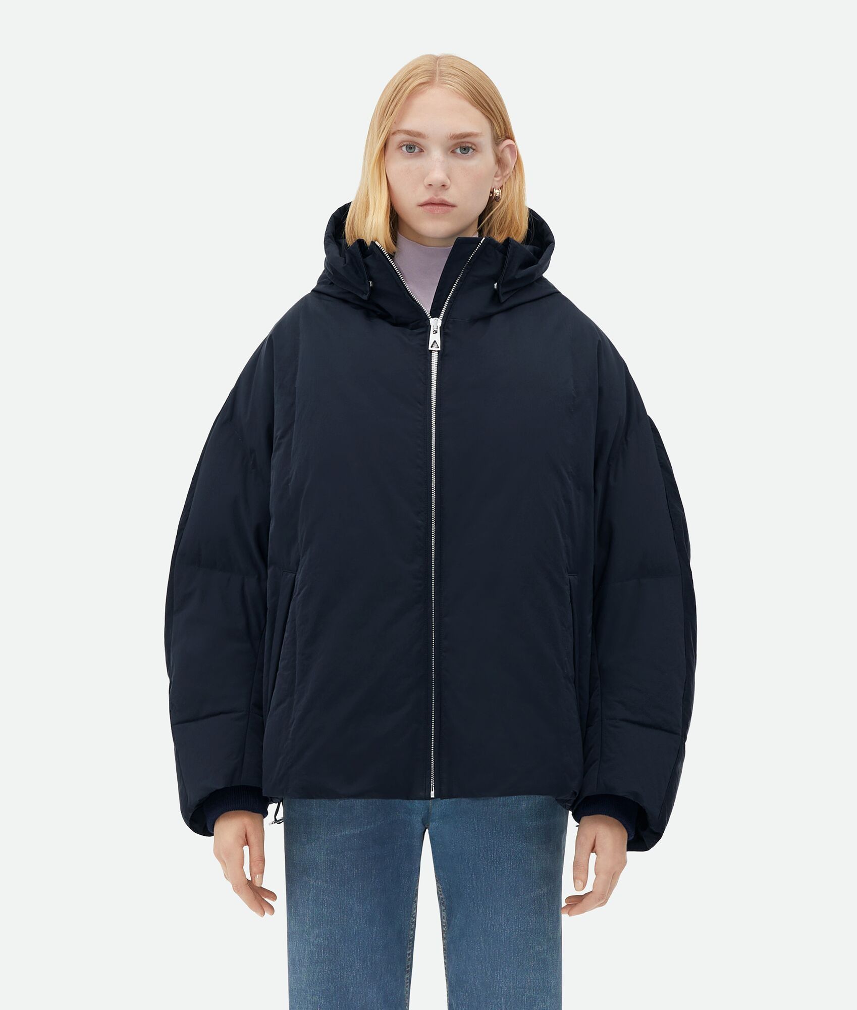 o1bcso1str0225 Tech Nylon Puffer Jacket in Dark Navy