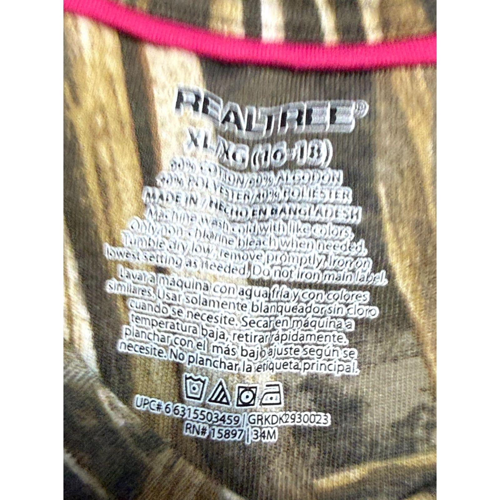 Realtree Realtree Shirt Women's XL V-Neck Camouflage Short Sleeve Knit Cotton Multicolor T-Shirt Casual Size XL / US 12-14 / IT 48-50 - 5 Thumbnail