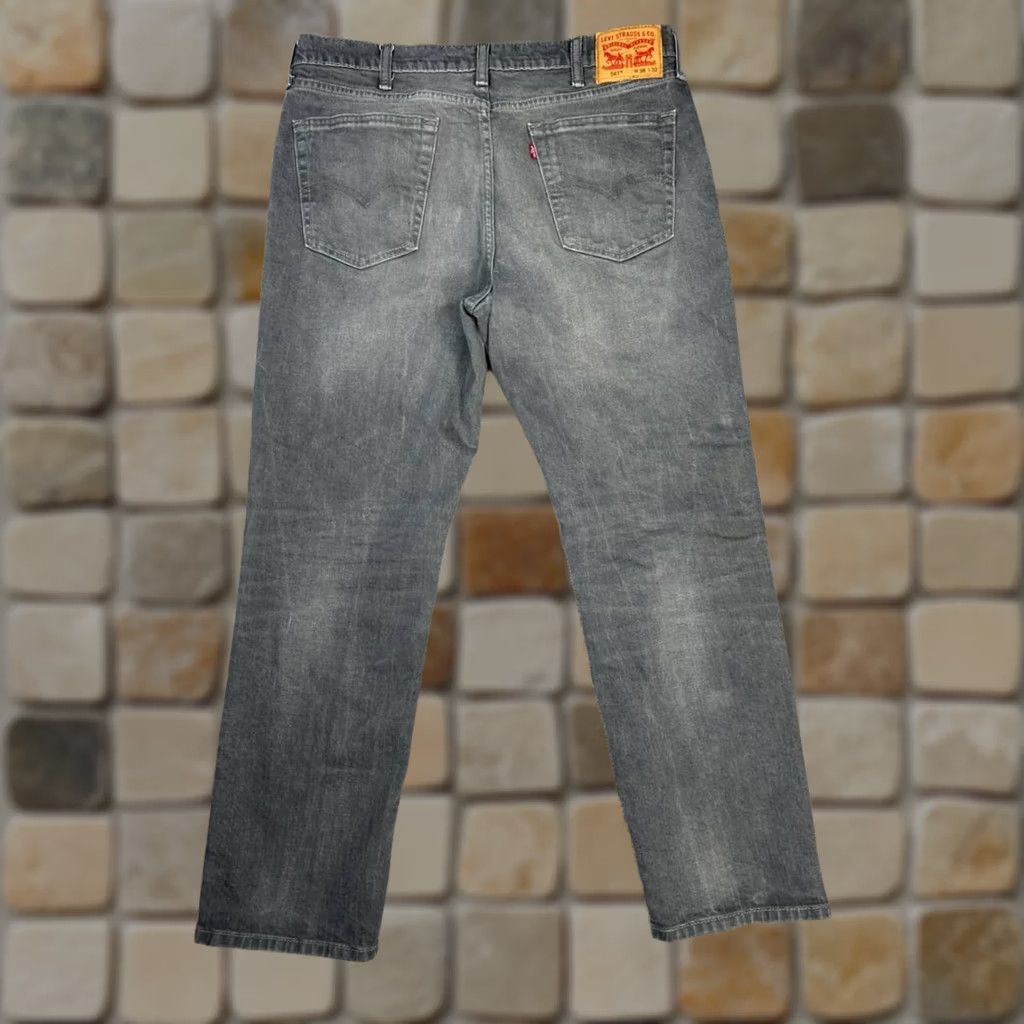 Levi's Levis 541 Athletic Tapered Jeans Mens 38 Gray Cotton Stretch Mid Rise 37x29 Denim Slim City Preppy Size US 38 / EU 54 - 1 Thumbnail
