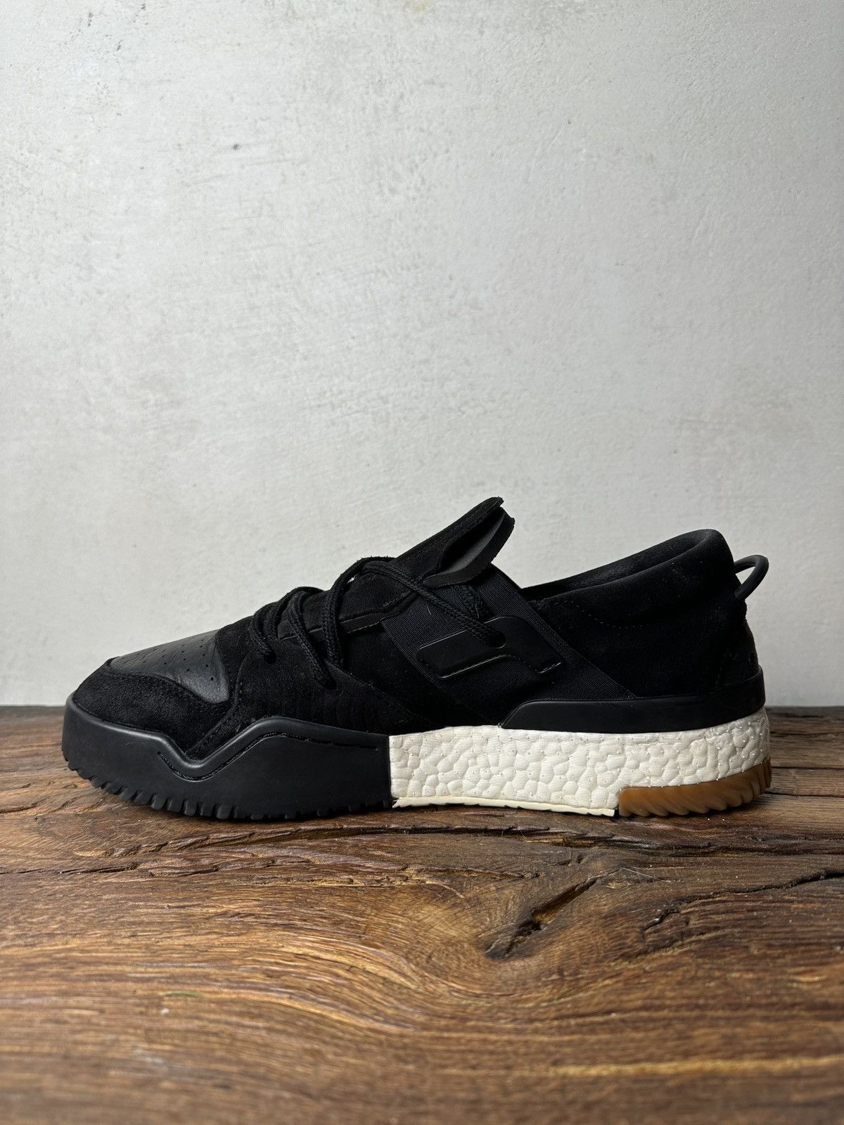 Adidas × Alexander Wang adidas AW BBall Lo Alexander Wang Core Black Size US 10.5 / EU 43-44 - 3 Thumbnail