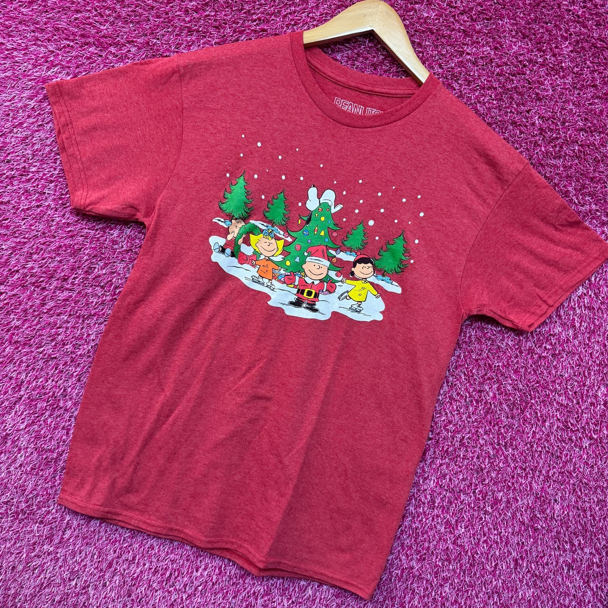 Peanuts Santa Charlie Brown & Snoopy Peanuts Snowy Christmas Tee M Size US M / EU 48-50 / 2 - 3 Thumbnail