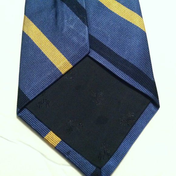 Brooks Brothers BROOKS BROTHERS MEN'S BLUE 100%SILK TIE WIDTH: 3 5/8" Size ONE SIZE - 2 Thumbnail