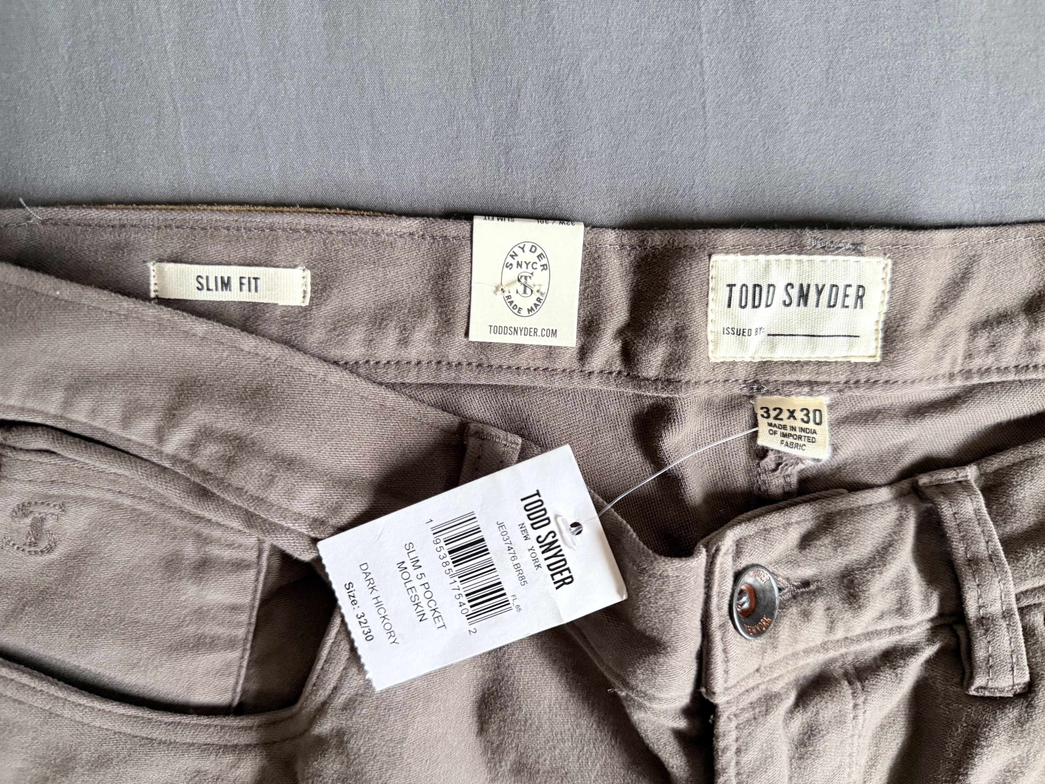 Todd Snyder Slim Fit 5-Pocket Italian Moleskin Pant in Hickory 32x30 Size US 32 / EU 48 - 2 Thumbnail