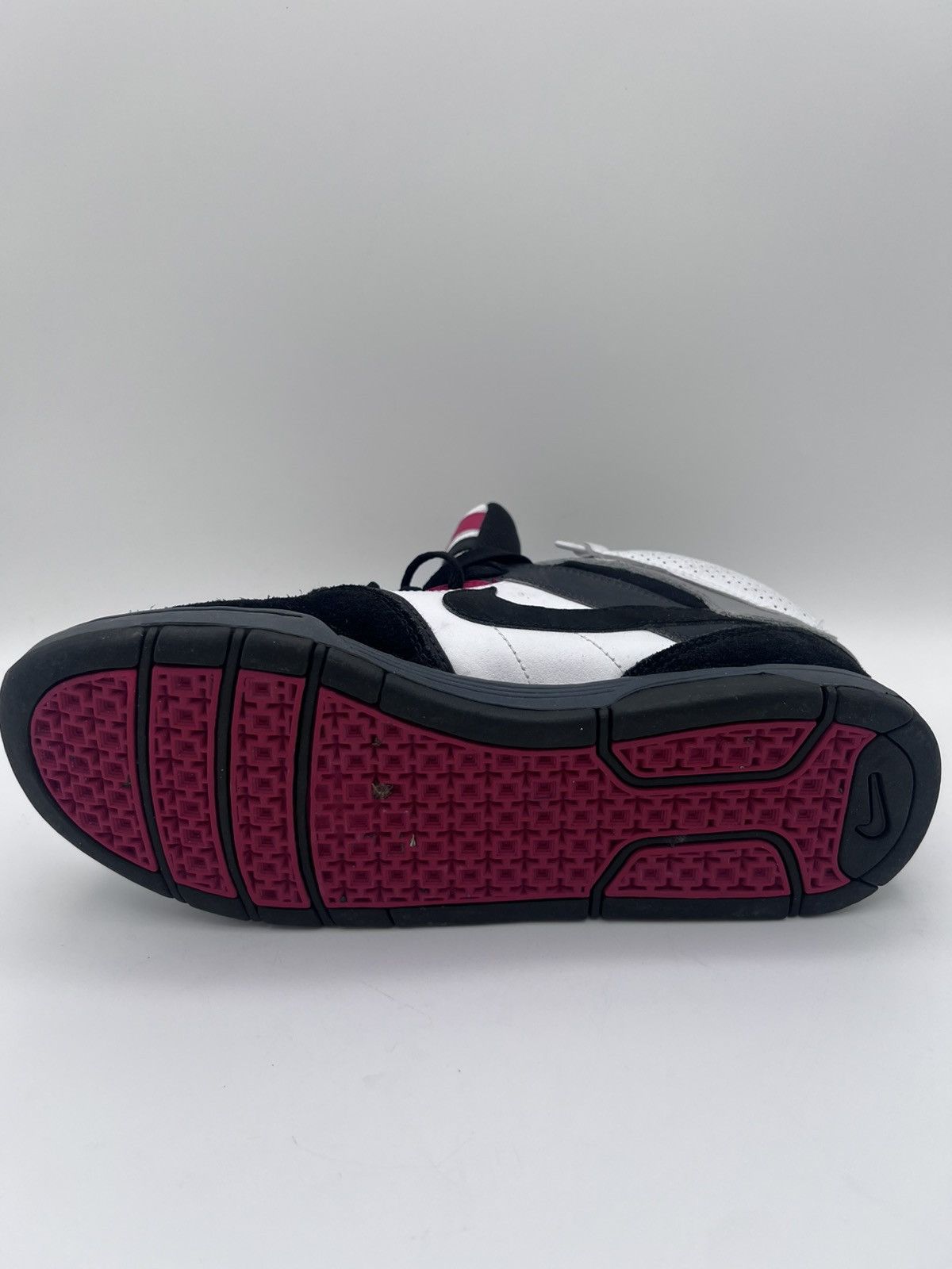 Nike Nike 6.0 Mogan Mid 2 Sneakers Red Black 407716-103 Size 6 Size US 6 / EU 39 - 10 Thumbnail