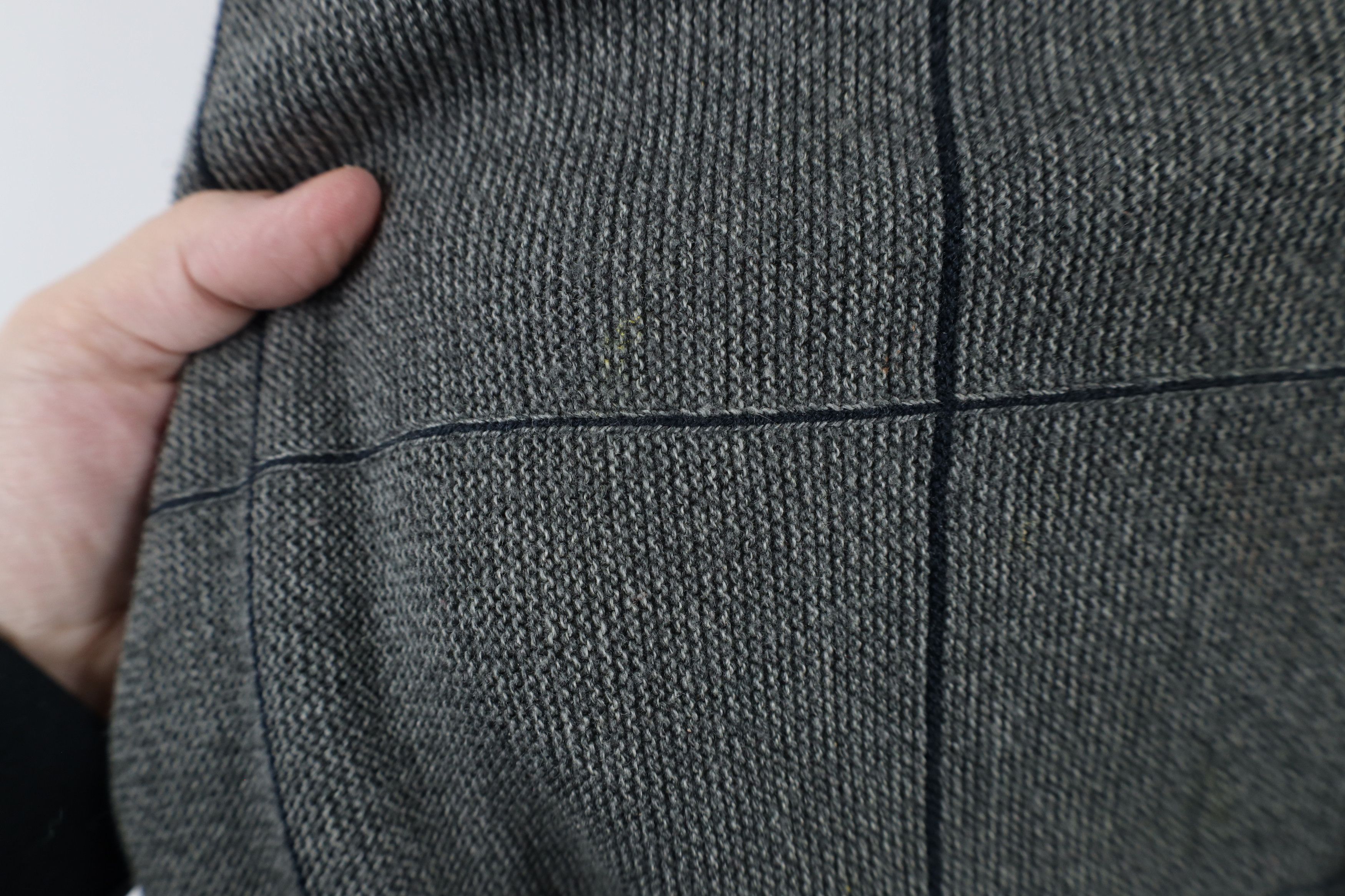 Vintage Vintage 90s Streetwear Knit Button Cardigan Sweater Gray Size US XL / EU 56 / 4 - 8 Thumbnail