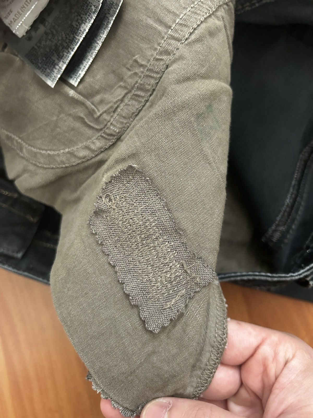 Diesel × Diesel Black Gold Diesel Thavar « Faces » slim pants 31W x32L Size US 31 - 10 Thumbnail