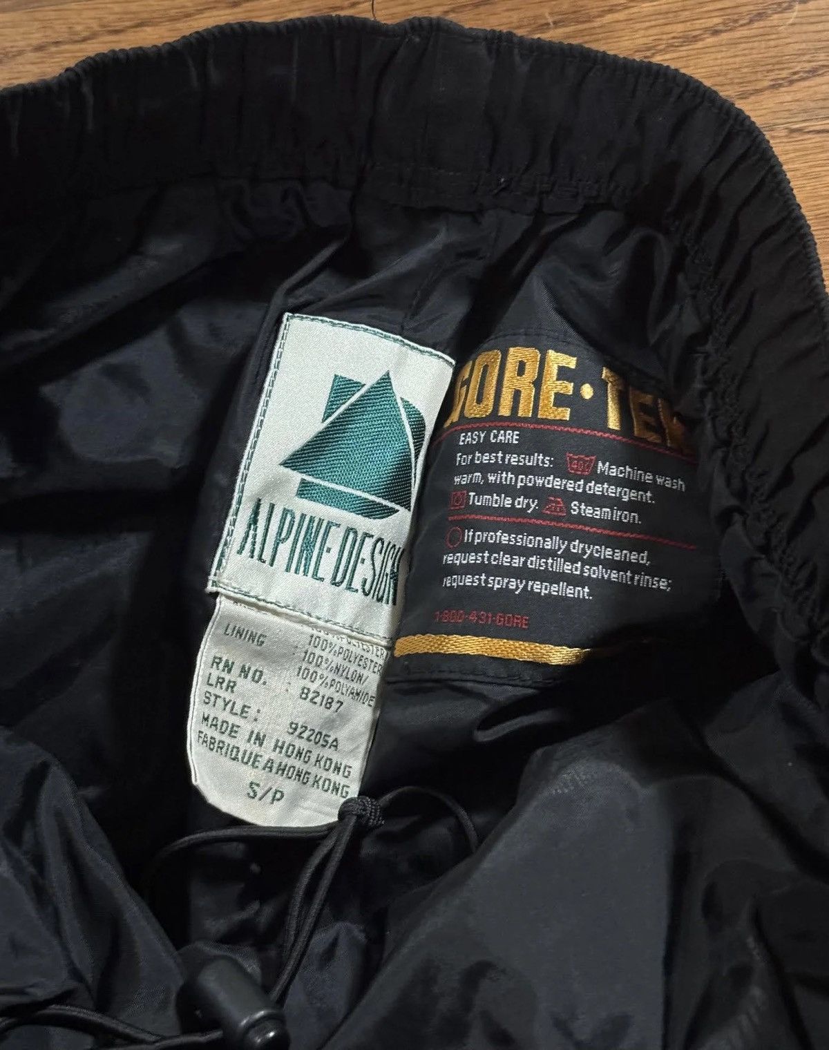 Goretex Vintage Alpine Design Gore-Tex Black / White Pants (Size S) Size US 30 / EU 46 - 3 Thumbnail