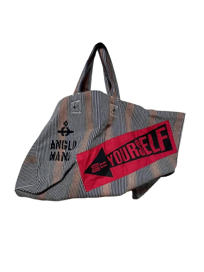 Vivienne Westwood Vivienne Westwood size os Pony print irregular stripe canva Size ONE SIZE - 2 Thumbnail