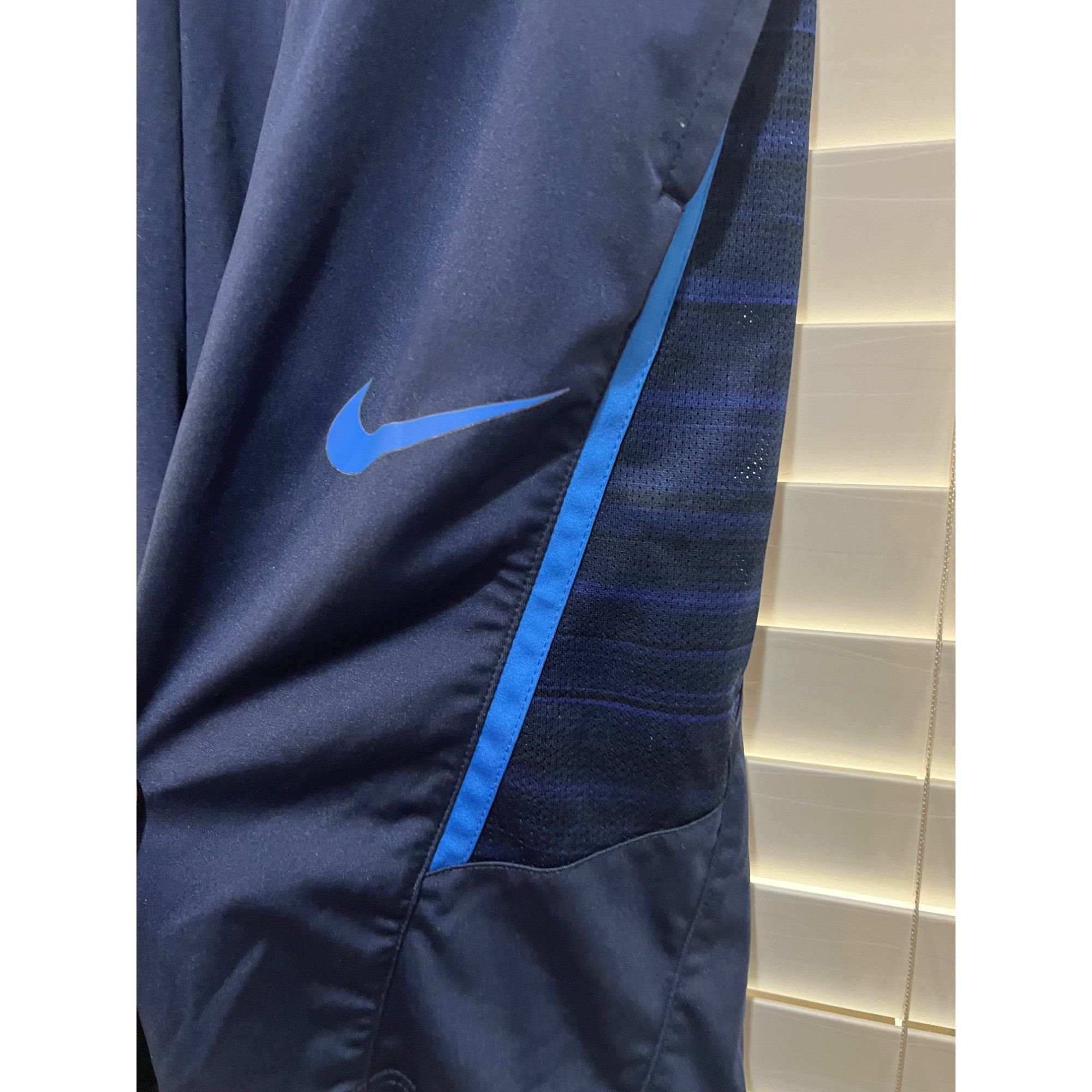 Nike Nike Mens Gym Shorts - Size L Size US 36 / EU 52 - 2 Thumbnail