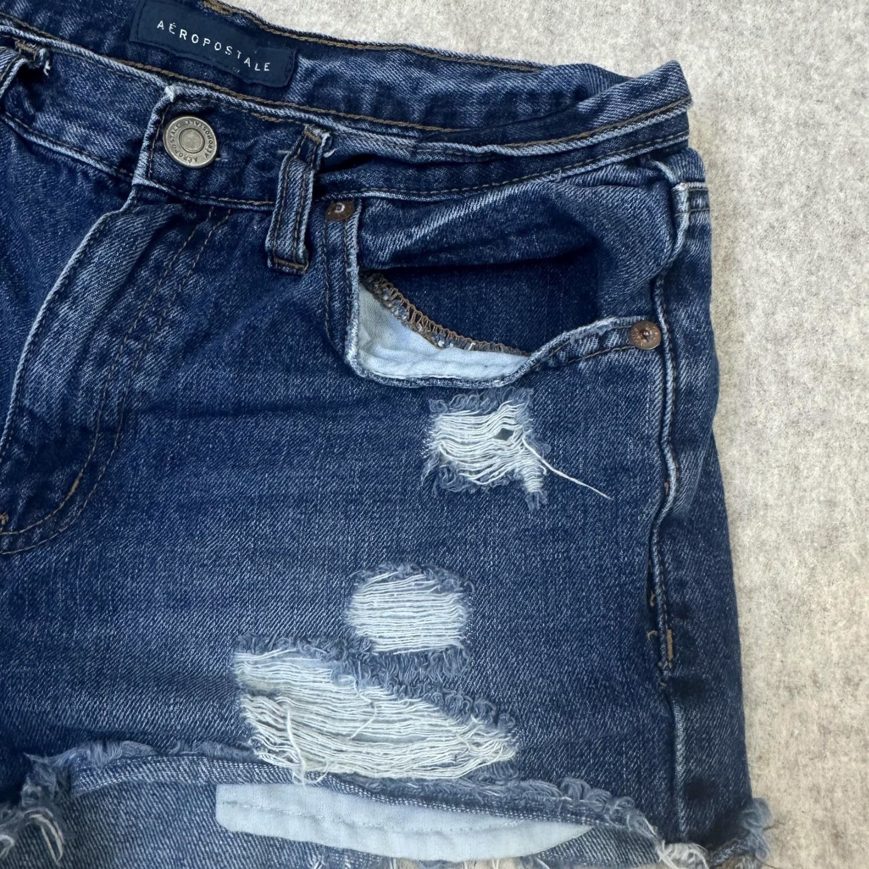 Vintage Aéropostale Booty Shorts Womens 4 Blue Distressed Denim Frayed On Trend Denim Shorts Women 4 blue distressed girlfriend party beach casual Size 27" / US 4 / IT 40 - 4 Thumbnail