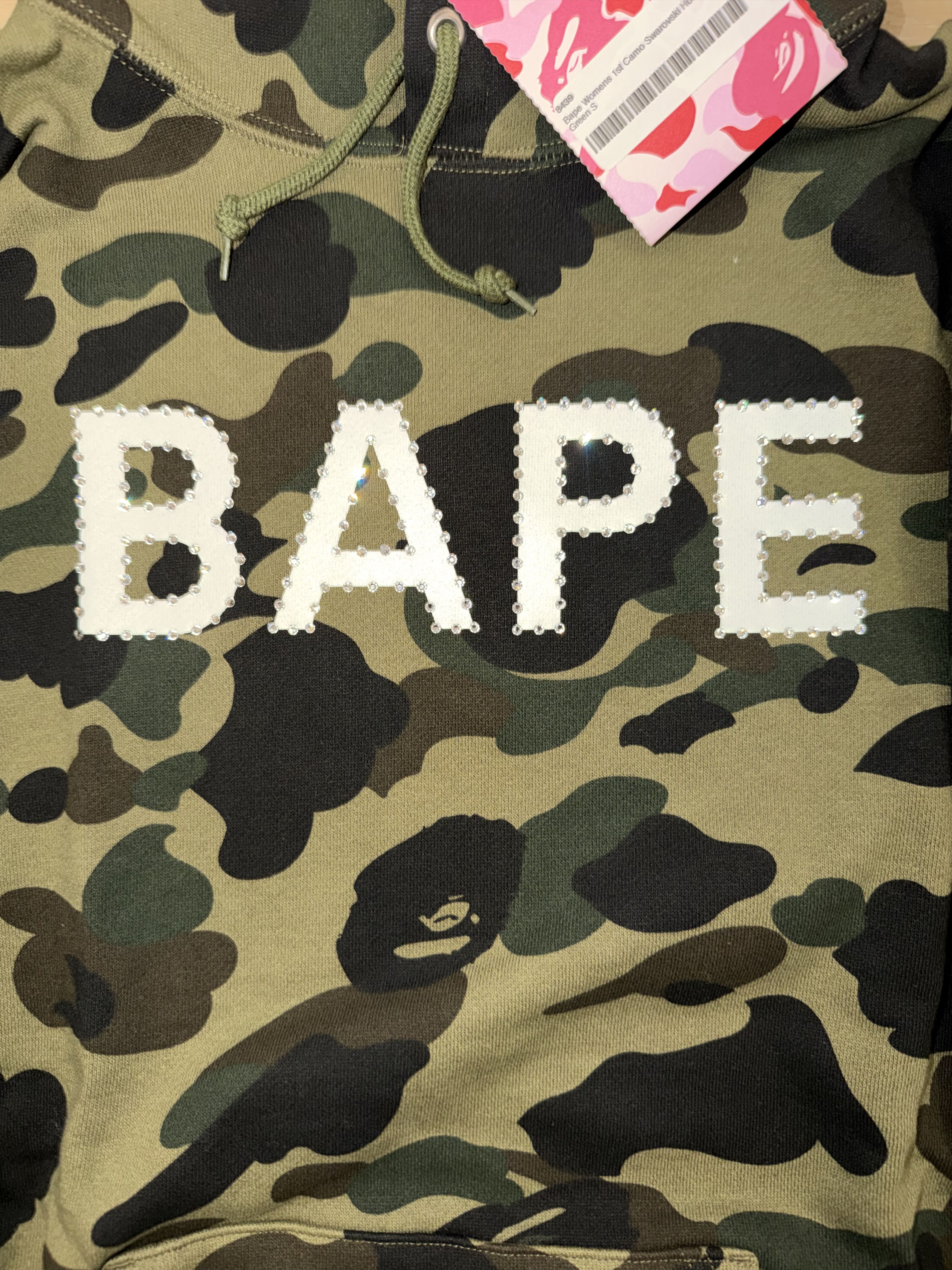 Bape BAPE WMNS 1st Camo Swarovski Bape Pullover Hoodie Green Size S / US 4 / IT 40 - 1 Thumbnail