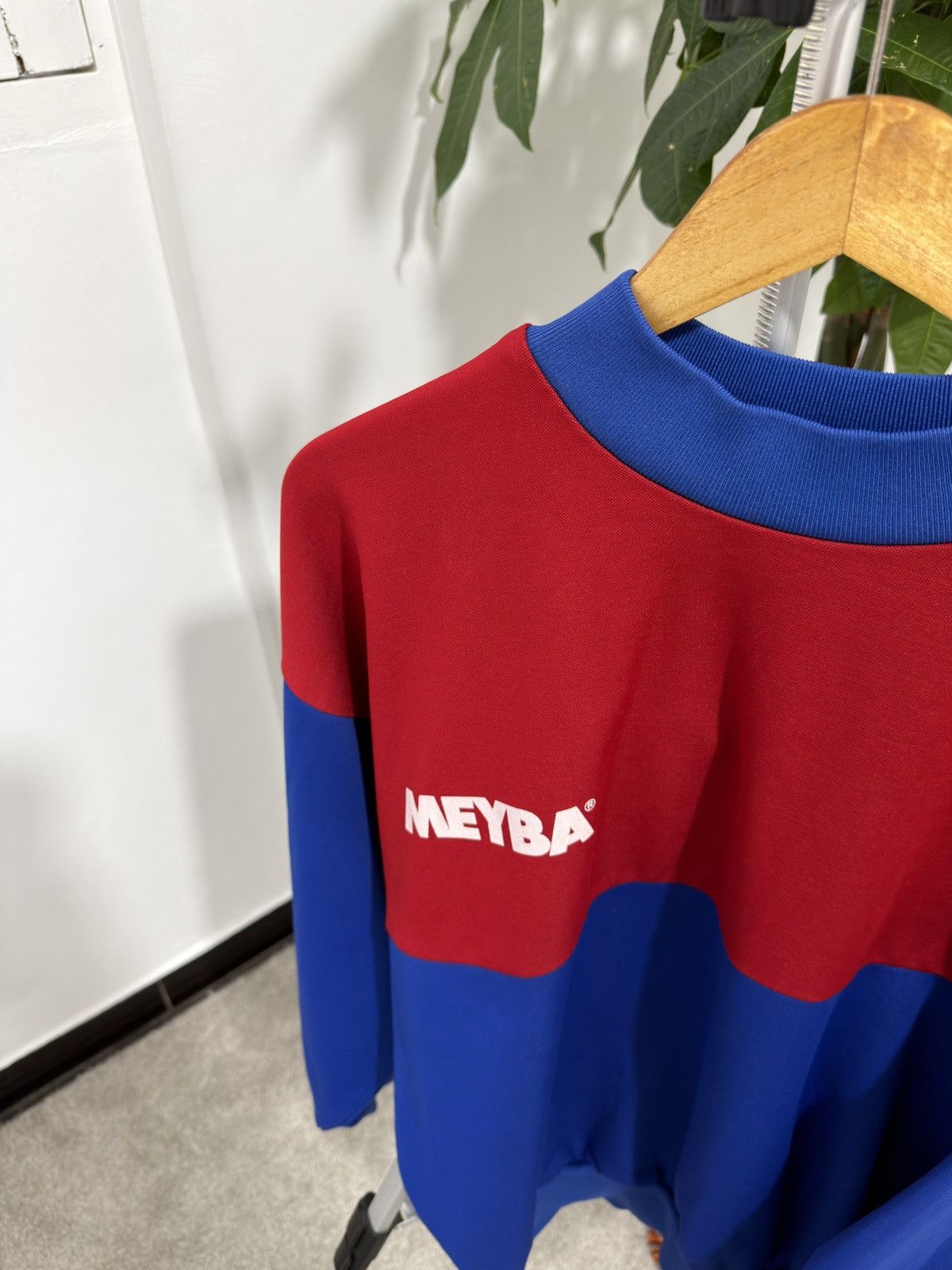 Jerzees Rare Vintage FC Barcelona Meyba Sweatshirt 80s/90s Size US L / EU 52-54 / 3 - 8 Thumbnail