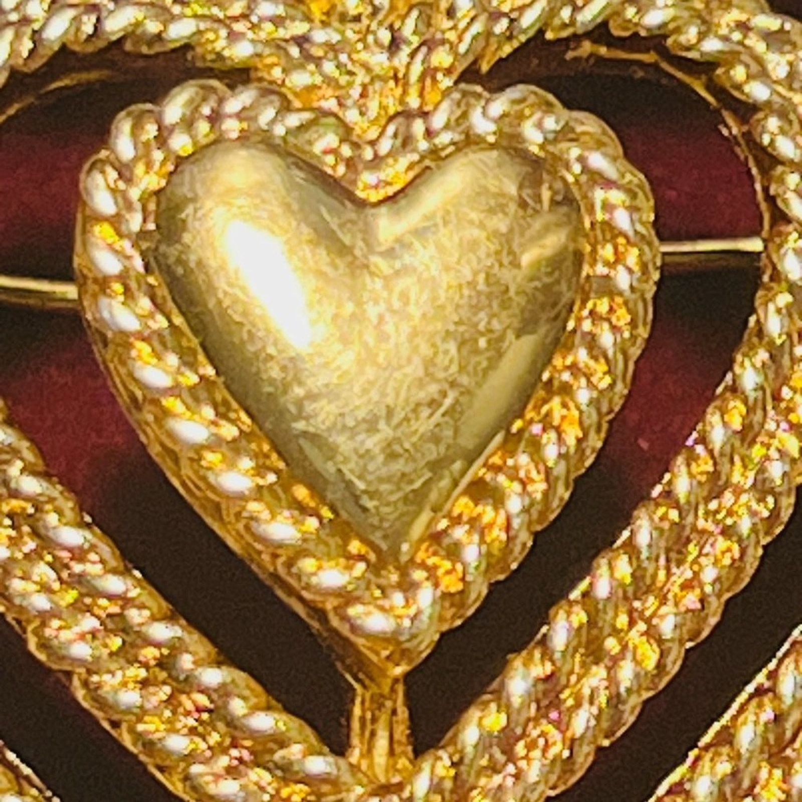 Monet Vintage - Signed - Monet Gold Tone Heart Rope Brooch Pin Size ONE SIZE - 4 Thumbnail