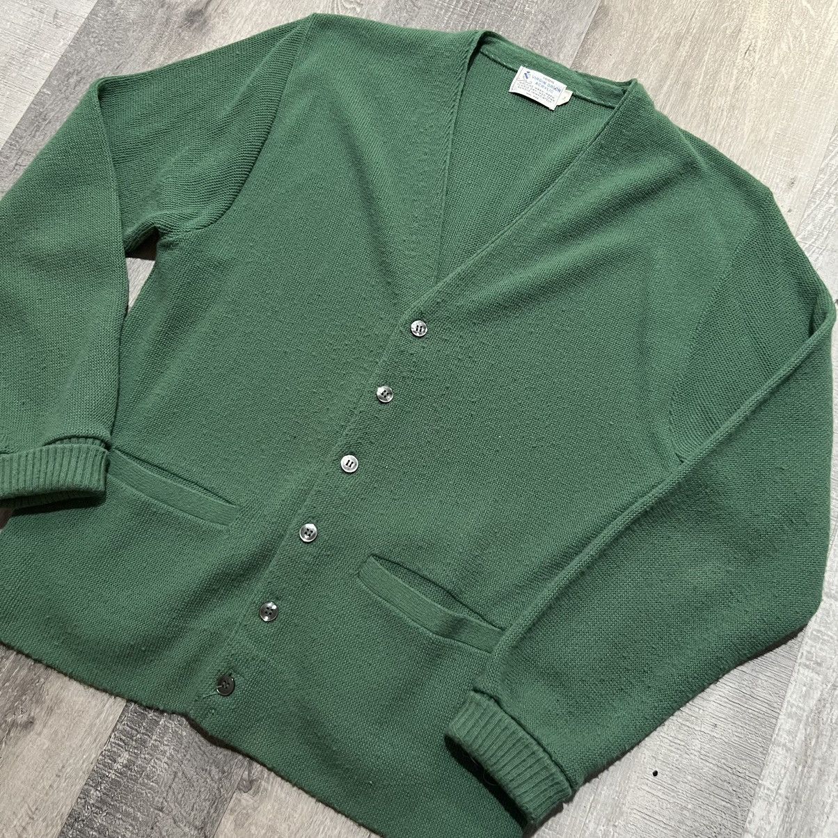 Vintage VTG 1980s Green Orlon Acrylic Knit Pocket Cardigan Sweater Size US L / EU 52-54 / 3 - 2 Thumbnail