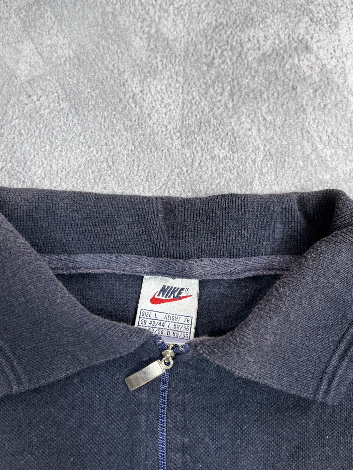 Nike Vintage 90s faded Nike logo polo tee streetwear size L Size US L / EU 52-54 / 3 - 6 Thumbnail