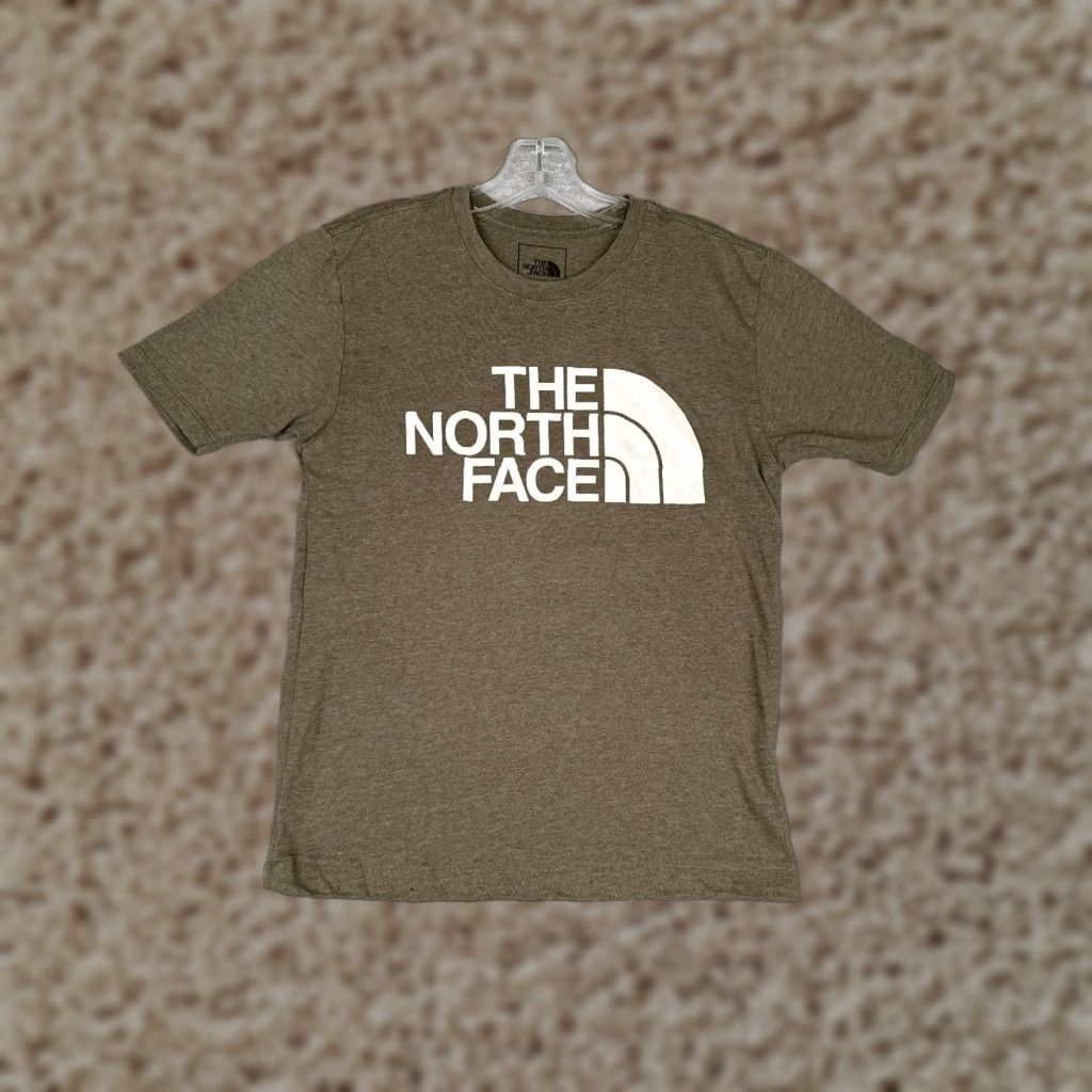 The North Face VINTAGE The North Face Shirt Men Small Green Crew Neck Cotton Blend Short Sleeve READ Size US S / EU 44-46 / 1 - 1 Thumbnail