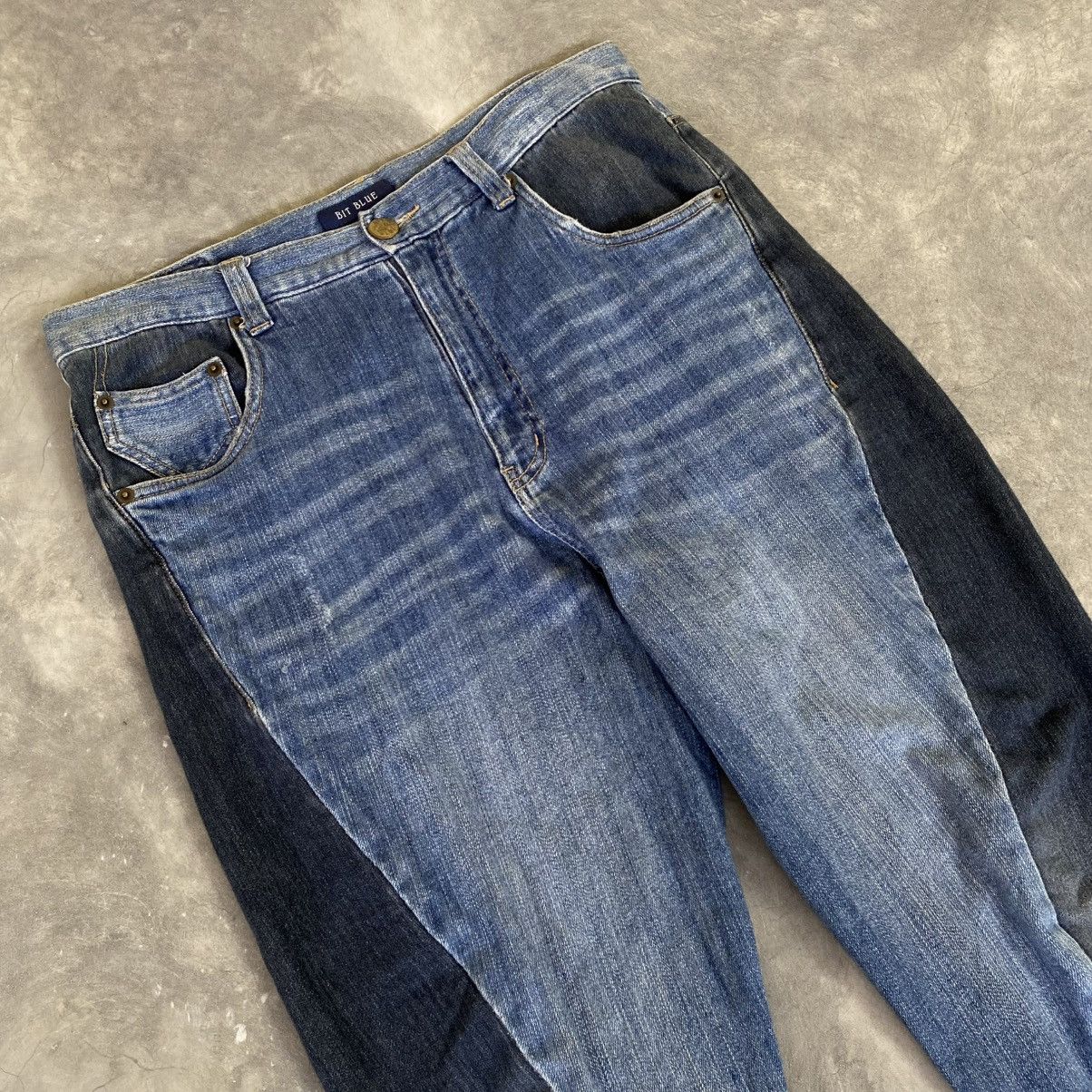 20471120 Vintage 1990’s Bit Blue Buckle Back Faded Jeans Size US 32 / EU 48 - 3 Thumbnail