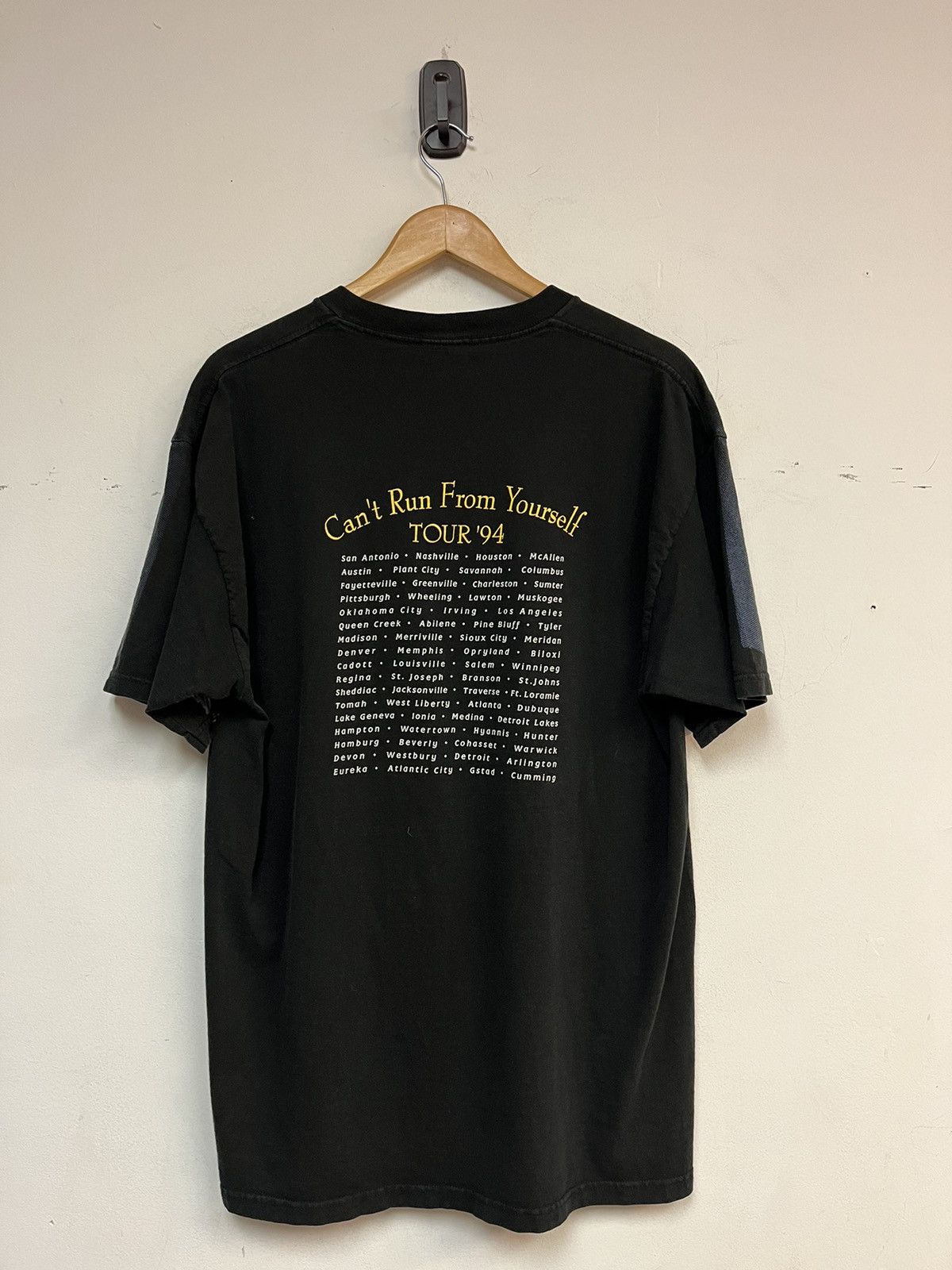 Band Tees 1993/94 Tanya Tucker AOP Tee Size US XL / EU 56 / 4 - 6 Thumbnail