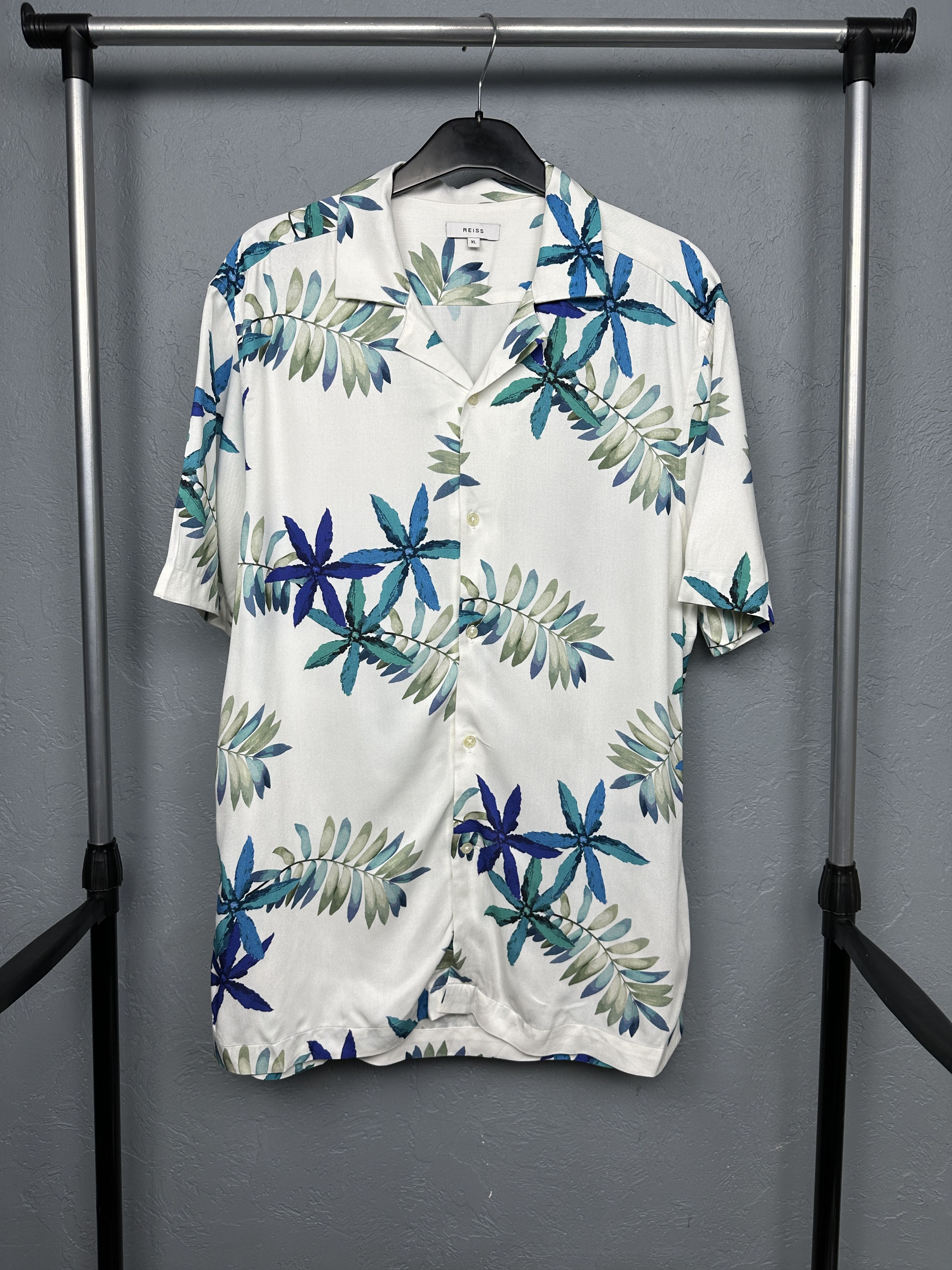 Reiss Reiss Mens Hawaiian Short Sleeve Shirt Size US XL / EU 56 / 4 - 1 Thumbnail