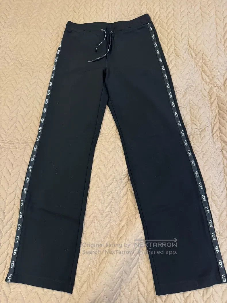 Valentino Valentino Black straight-leg sweatpants Size US 30 / EU 46 - 1 Thumbnail
