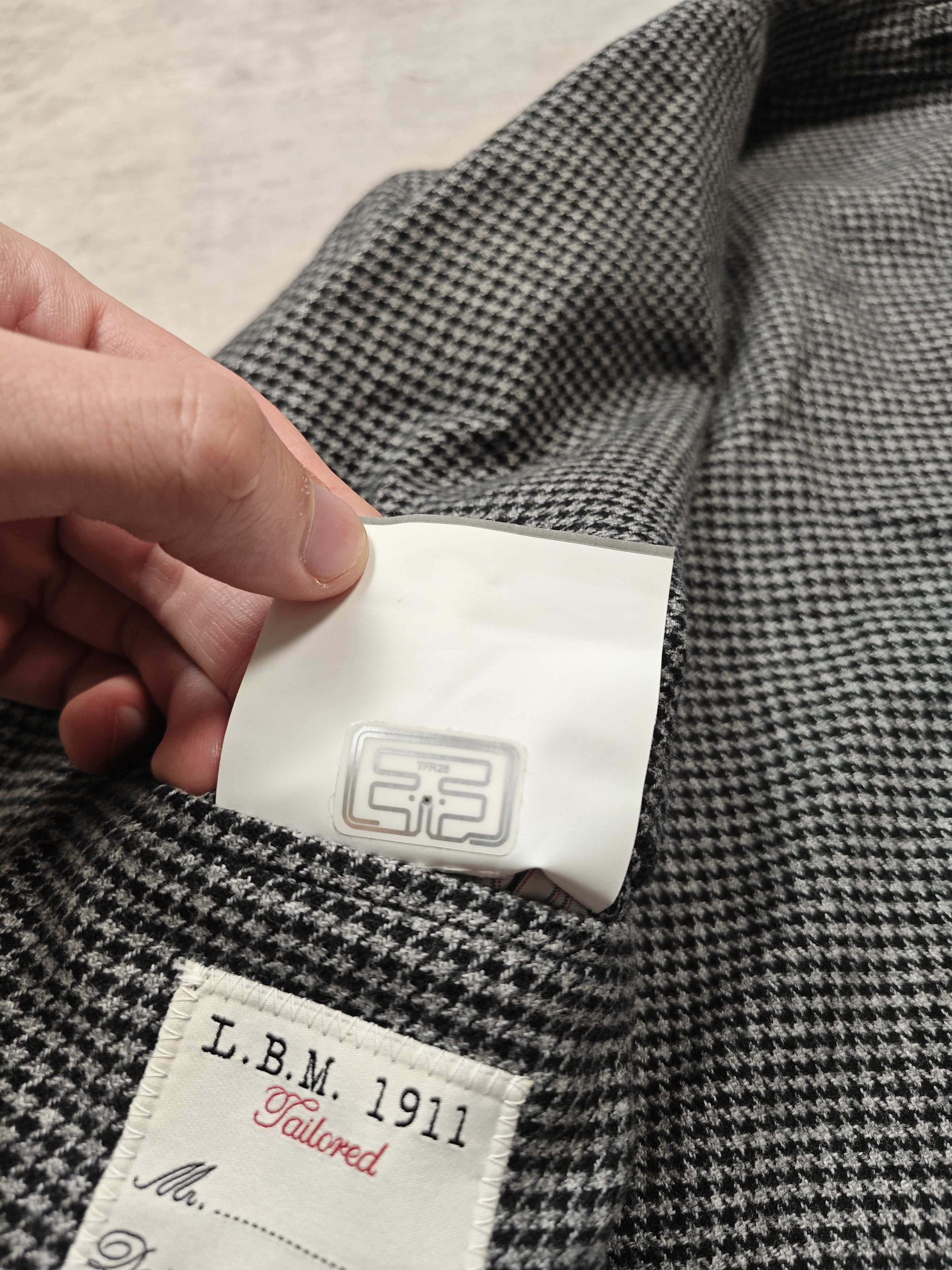 L.B.M. 1911 L.B.M. 1911 Size 46S - 8 Thumbnail