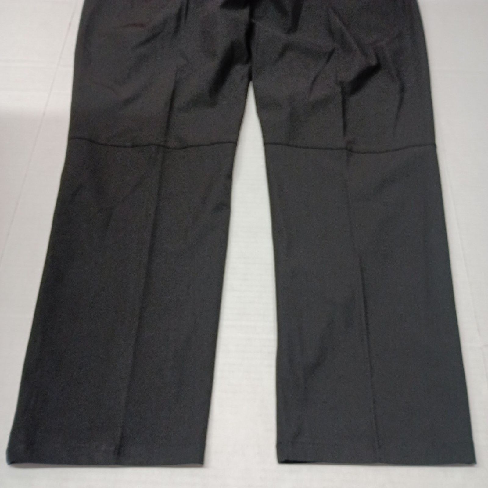 Chaps Chaps Golf Slim Fit Pants Mens 40x32 Black Stretch Waistband Size US 40 / EU 56 - 6 Thumbnail