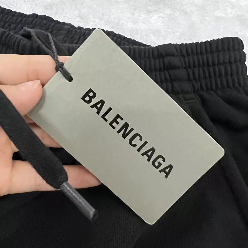 Balenciaga Balenciaga size XS Black wide-leg pants Size US 27 - 5 Thumbnail