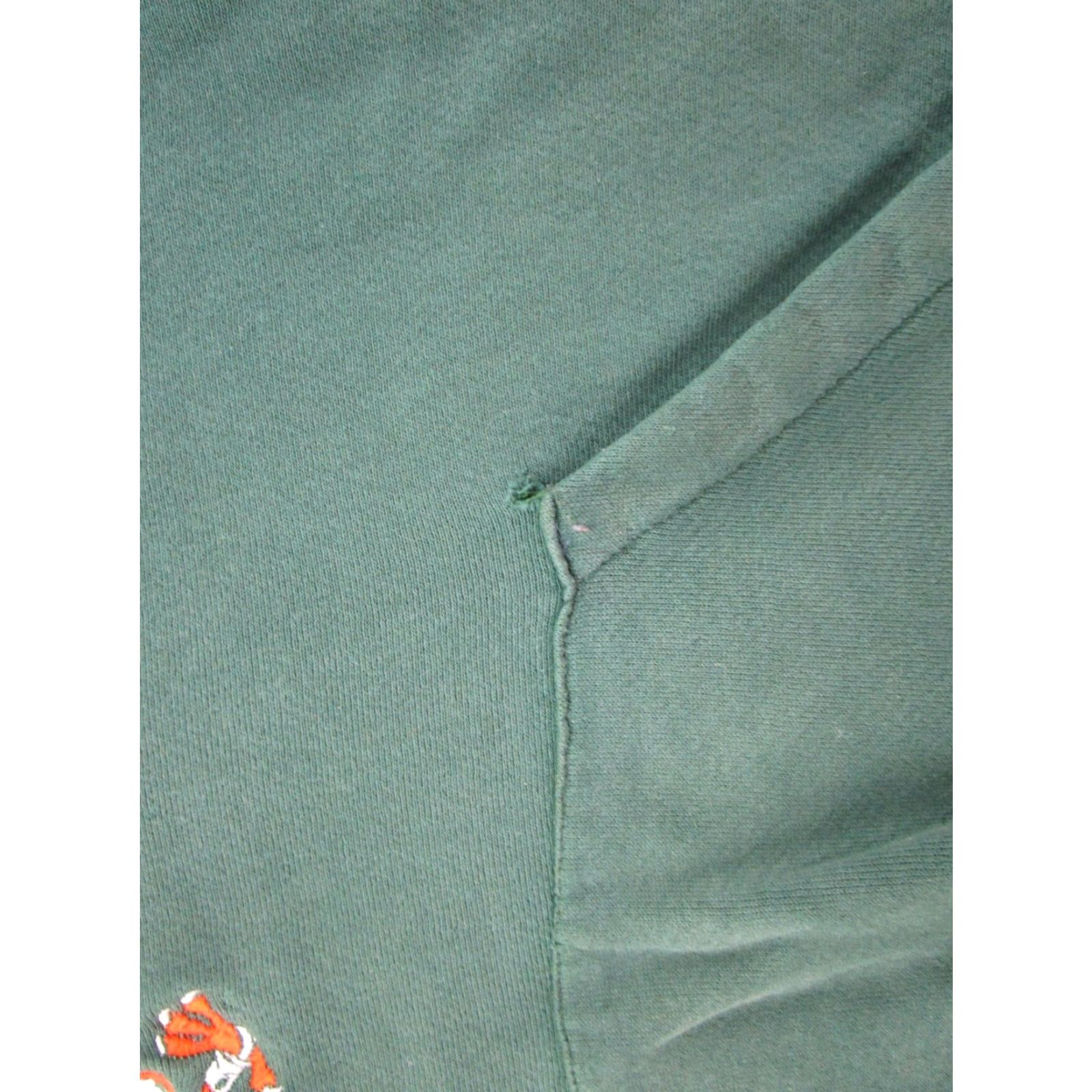 Vintage VINTAGE 90s The Game Miami Hurricanes Hoodie Sweatshirt Embroidered Size L Green Mens Pullover Hooded Long Sleeve Beaded Pattern: Solid 90s Theme Size US L / EU 52-54 / 3 - 4 Thumbnail