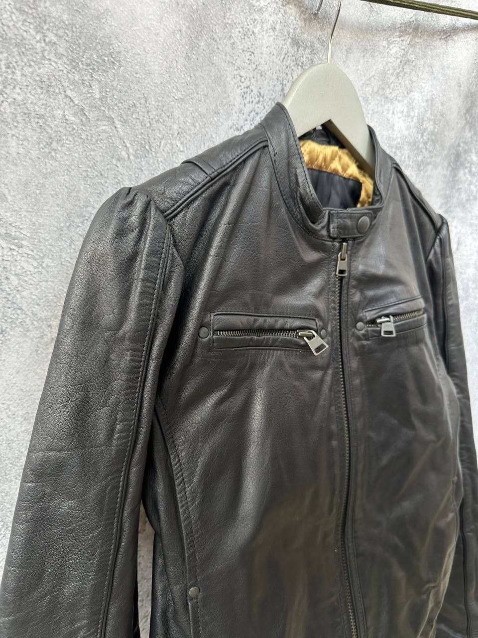 Levi's Vintage Clothing Levi's Black Leather Biker Jacket Quilted Lining Vintage 00s Size M / US 6-8 / IT 42-44 - 4 Thumbnail