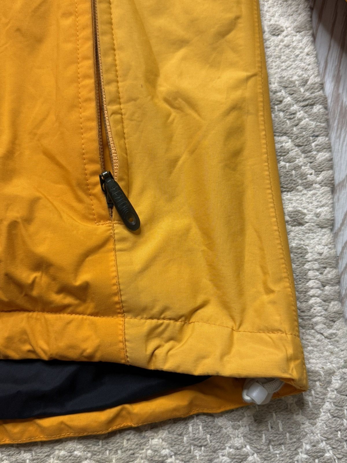 Nike ACG Vintage Nike ACG Storm Git Ski Orange Jacket size L wmns Size L / US 10 / IT 46 - 10 Thumbnail