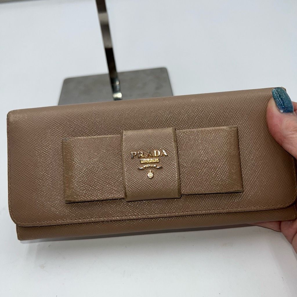 Prada Prada Bow Wallet in Saffiano Leather Size ONE SIZE - 3 Thumbnail