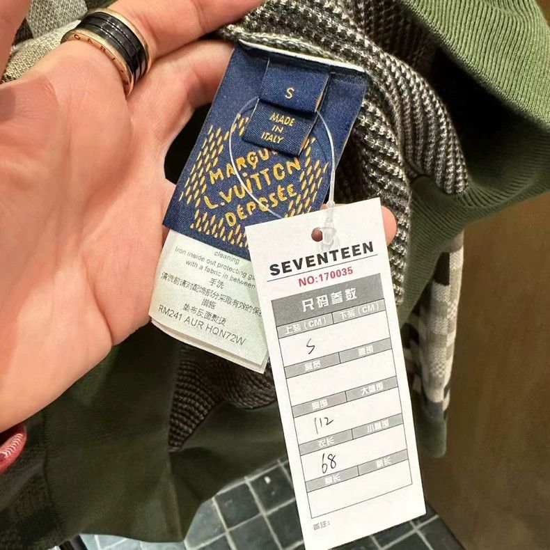 Louis Vuitton Louis Vuitton Fei Dong Co-branded New Camouflage Mosaic Le Size US S / EU 44-46 / 1 - 7 Thumbnail