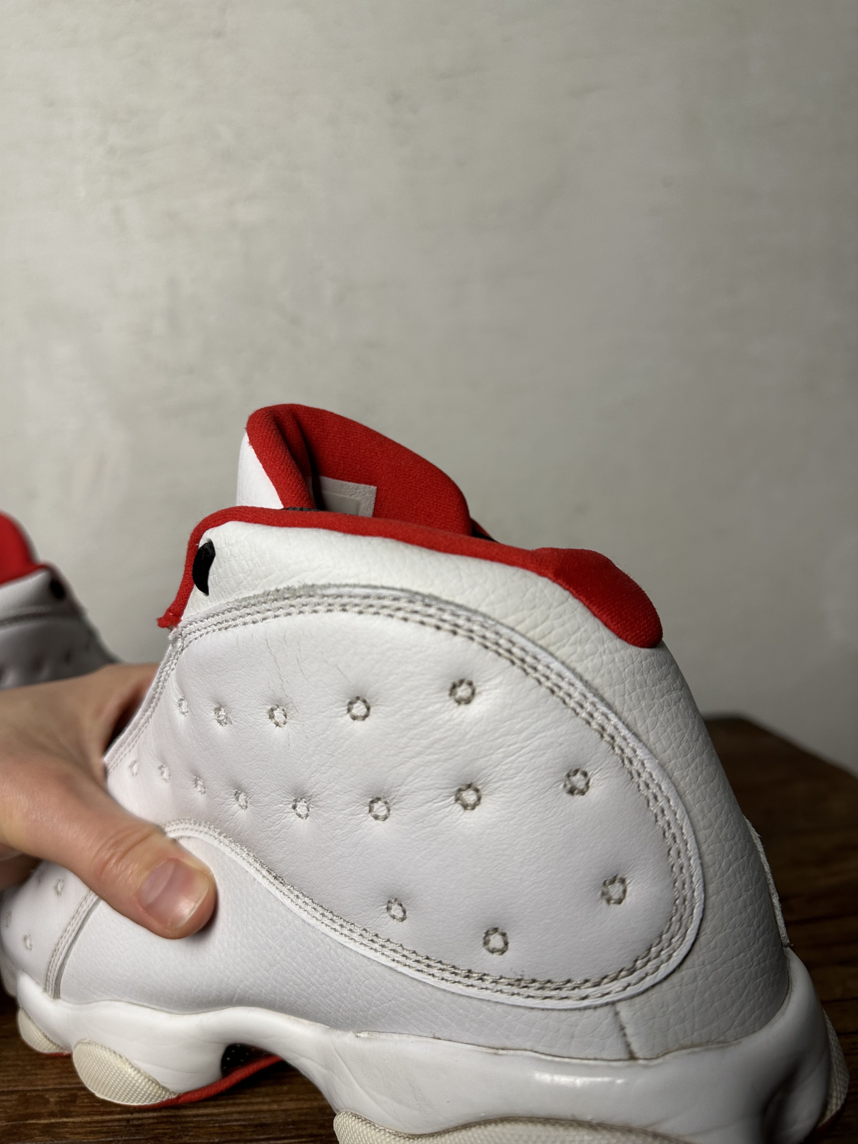Jordan Brand Nike Air Jordan 13 Retro White Size US 7 / EU 40 - 11 Thumbnail