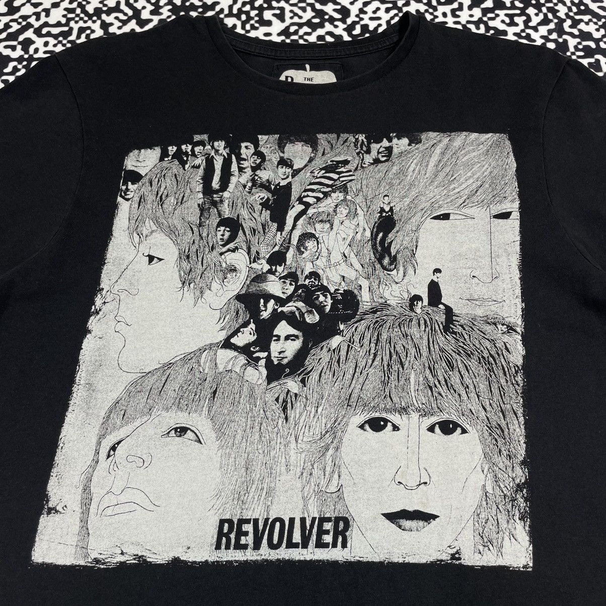 Band Tees Vintage Y2K Beatles Band Rock Tour T-shirt 90s Style Size US L / EU 52-54 / 3 - 6 Thumbnail