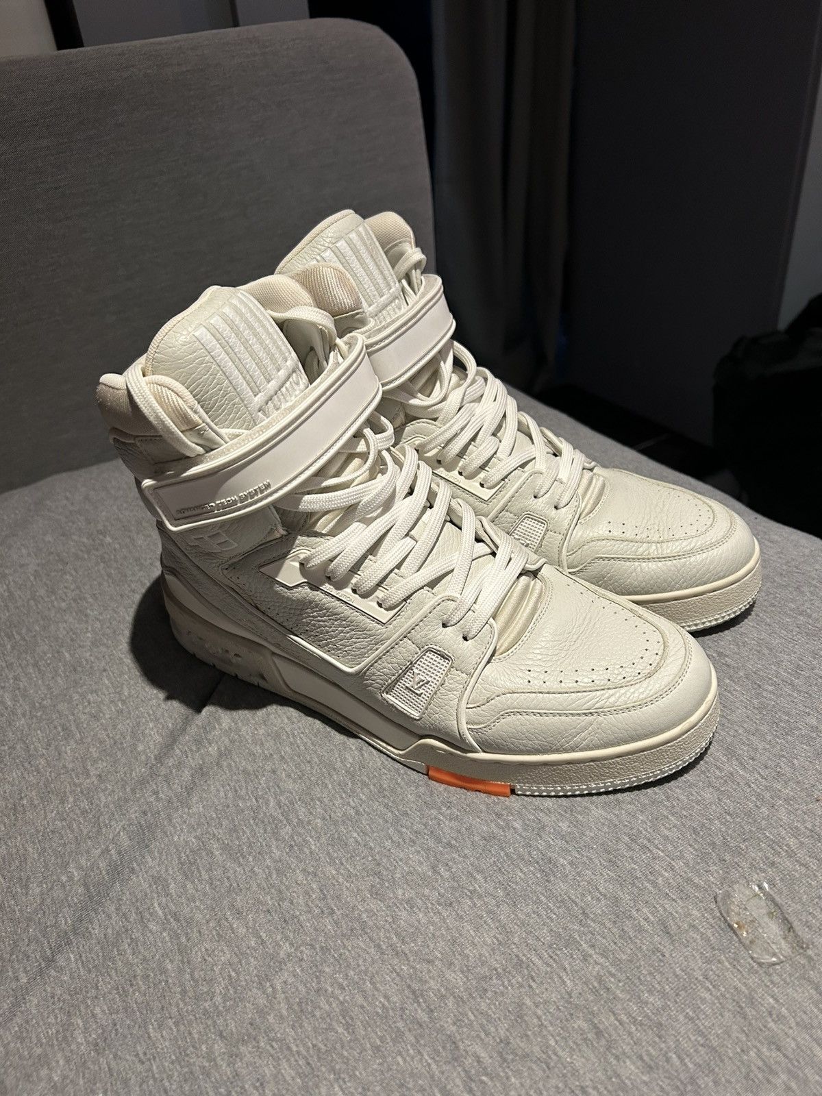 Louis Vuitton Virgil Abloh Louis Vuitton Trainer Size US 9 / EU 42 - 1 Thumbnail