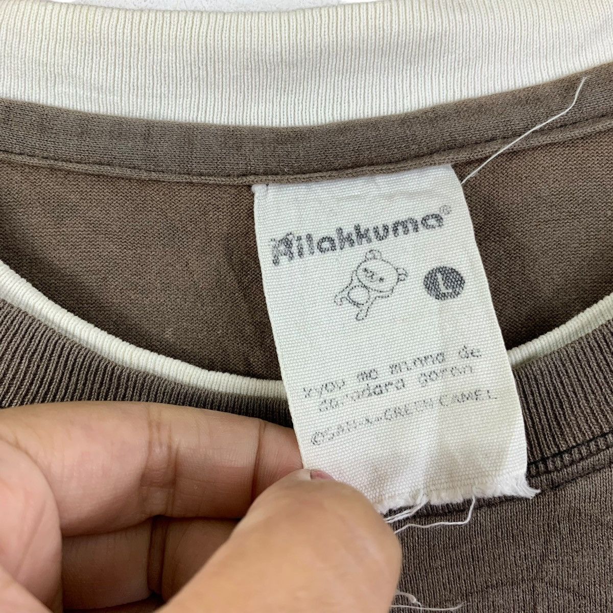 Vintage Vintage Rilakkuma Brown Distressed Graphic Tee Japan Size US L / EU 52-54 / 3 - 3 Thumbnail