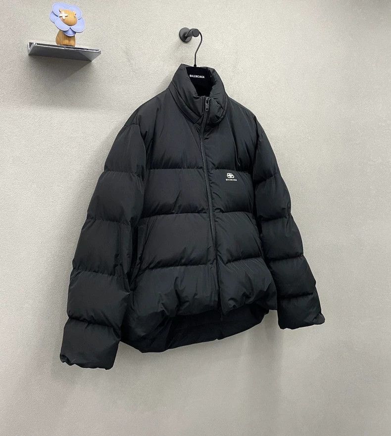 Balenciaga Balenciaga size 38 Black short down jacket Size S / US 4 / IT 40 - 3 Thumbnail