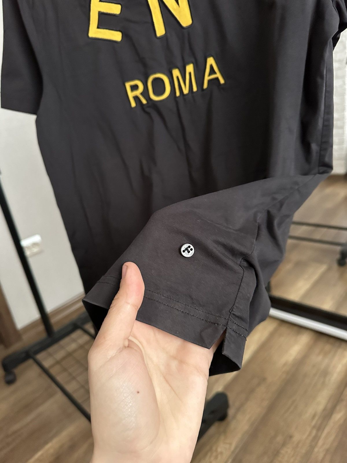 Fendi Fendi Roma Italy T-Shirt Size US L / EU 52-54 / 3 - 7 Thumbnail