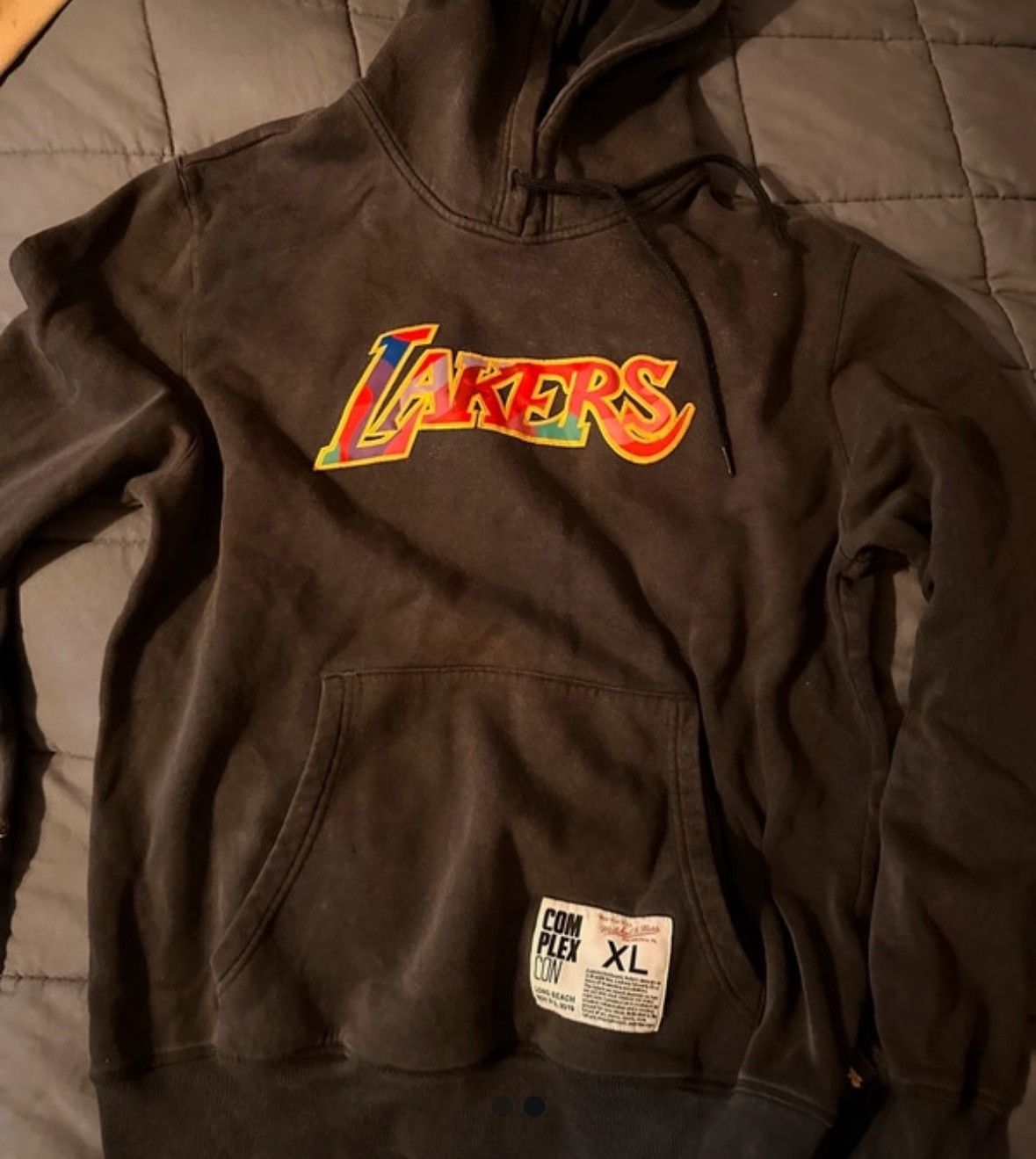 Complexcon Lakers | Grailed