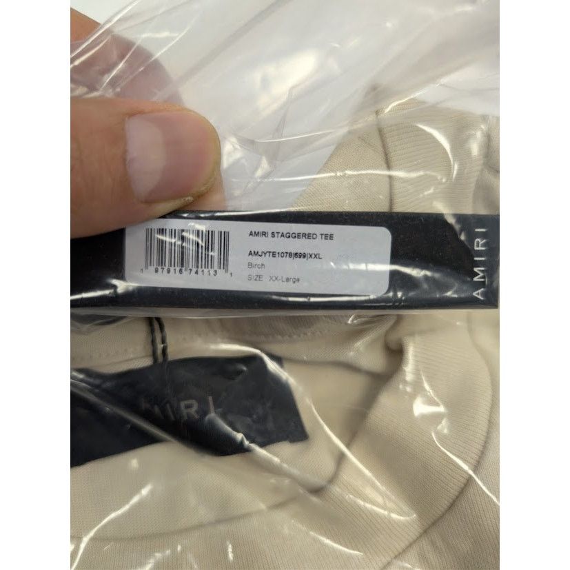 Amiri o1rshd1 Amiri Staggered Tee T-Shirt in Birch Size US XXL / EU 58 / 5 - 22 Thumbnail