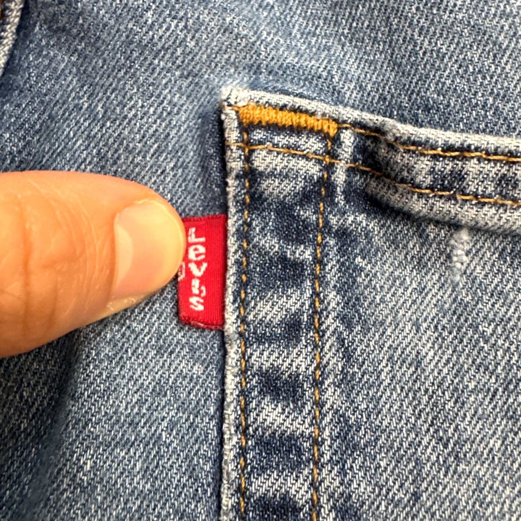 Levi's Levi's 514 Jeans Mens 30x30 Blue Medium Wash Denim Cotton Straight Regular 5-Pocket Logo Zipper Button Size US 30 / EU 46 - 6 Thumbnail