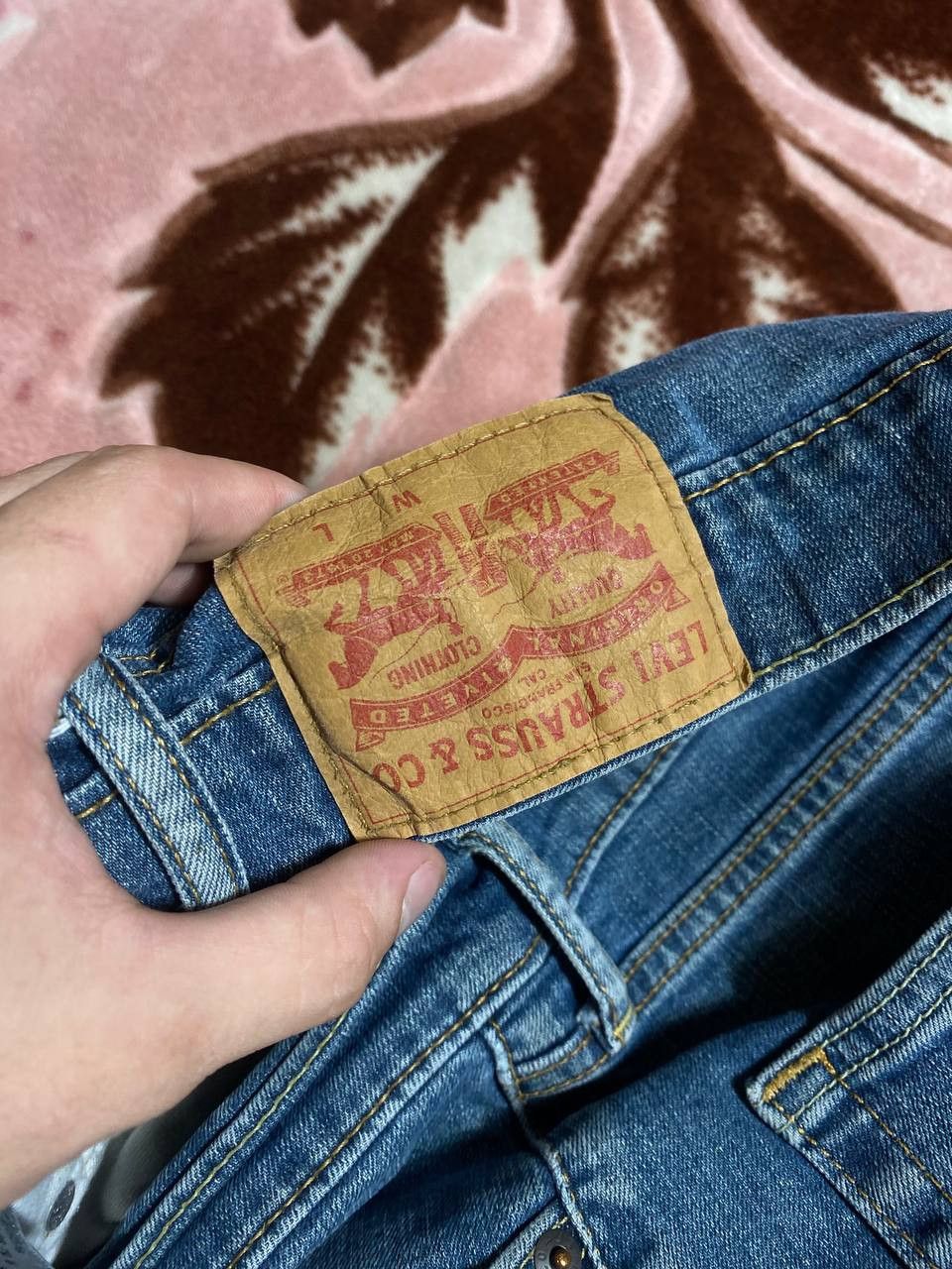 Levi's Vintage 90s Levis Faded Wash Distress Baggy Jeans Size US 34 / EU 50 - 3 Thumbnail