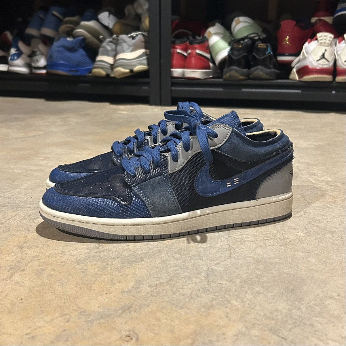 Jordan Brand × Nike Air Jordan 1 Low SE Craft Obsidian Blue 2022 US 8 Size US 8 / EU 41 - 2 Thumbnail